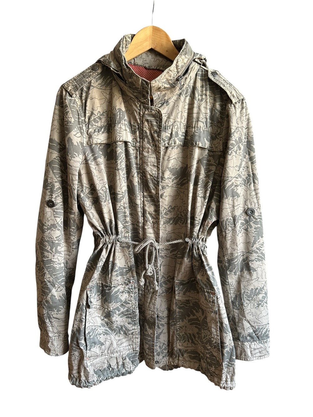 Vintage Levi's Women's XL Camo Drawstring Utility Jacket Cotton Lined Hooded